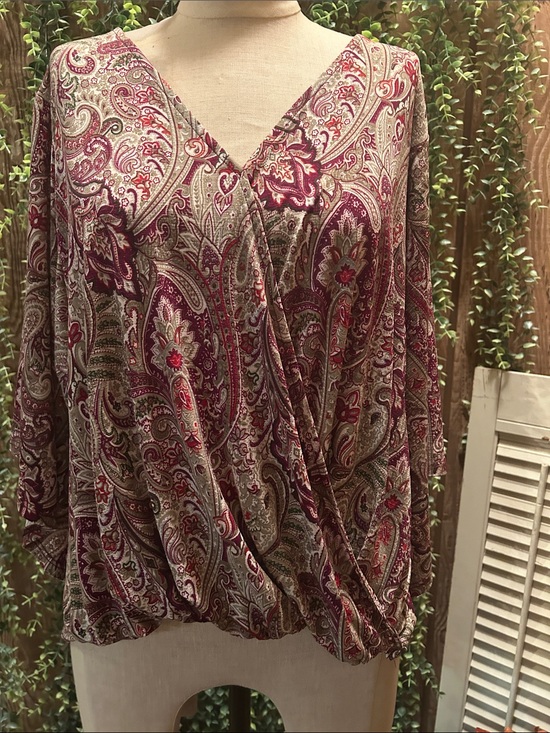 Tua Tops - Women's Paisley Wrap Blouse - Burgundy & Olive Green